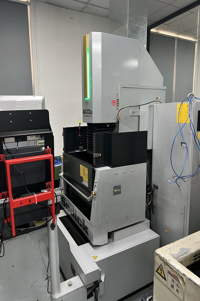 Sodick AD32Ls linear-drive sinker EDM