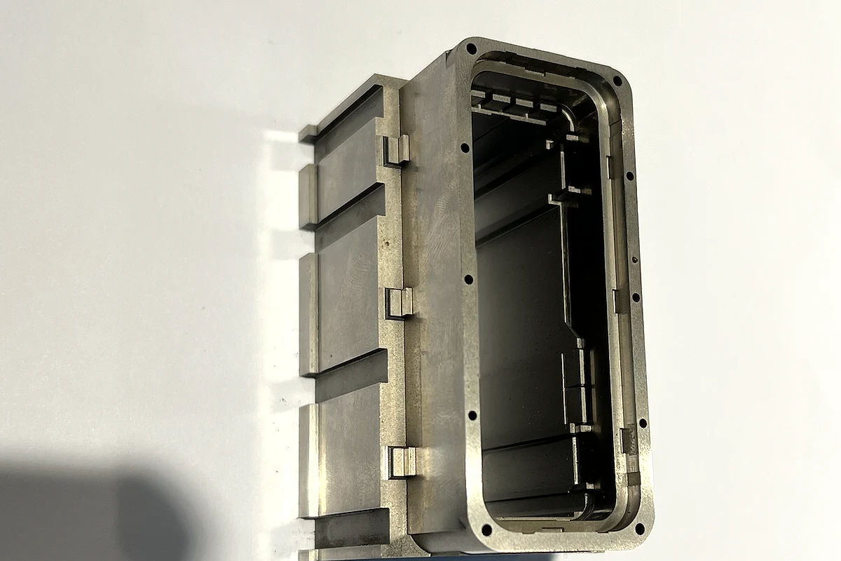 Real Huicheng complex profile housing with internal ribs and coordinated interfaces