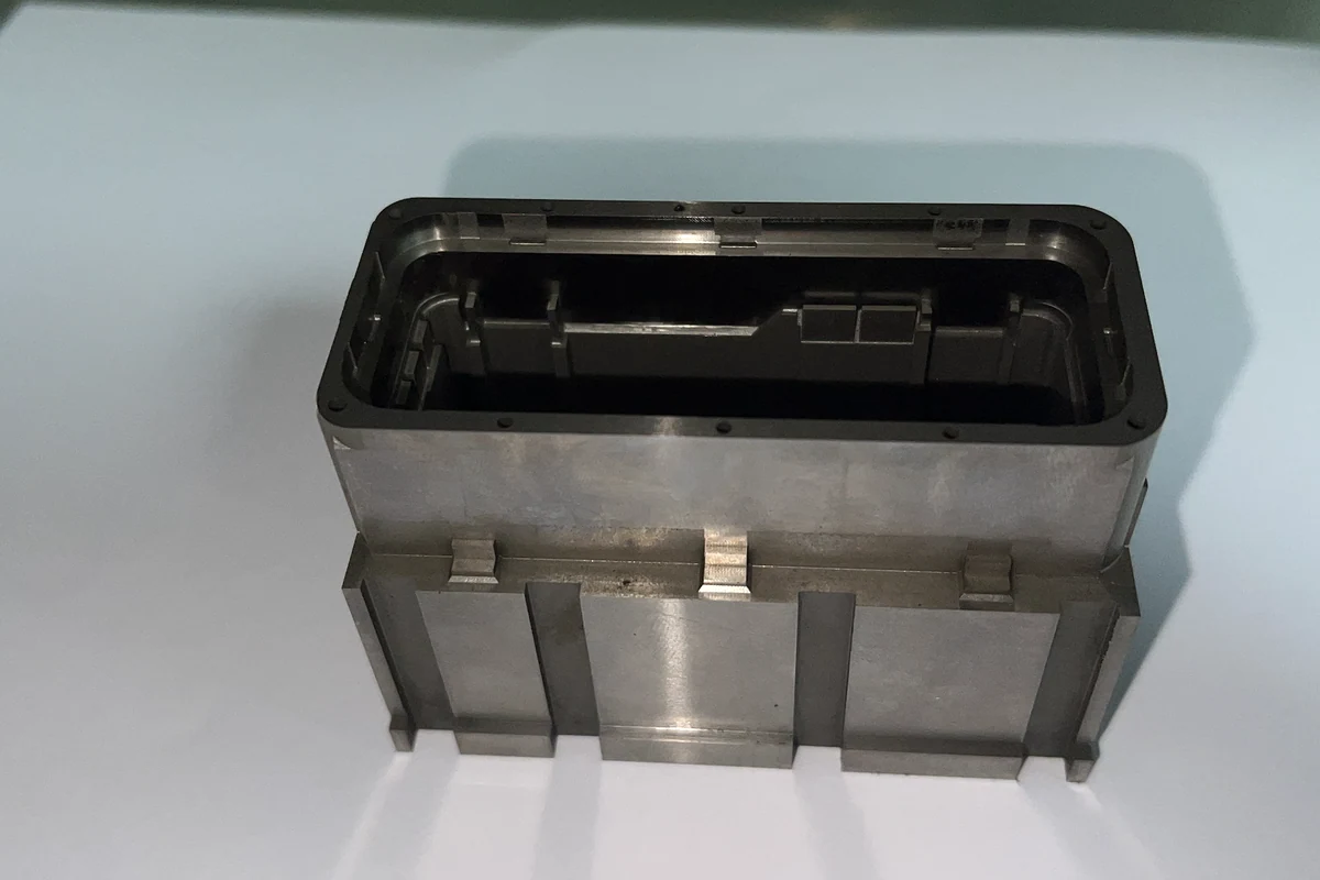 Real Huicheng connector mold insert with machined internal profiles