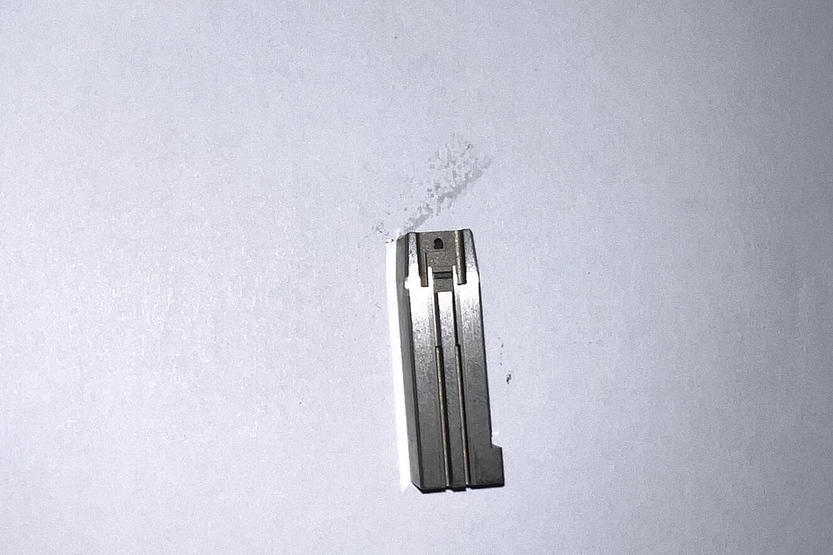 Real Huicheng flat ejector blade with precision slotted tip